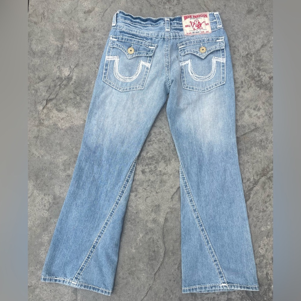 True Religion Women's Wide Leg Flare Jeans in Faded Blue Denim - Picture 2 of 11